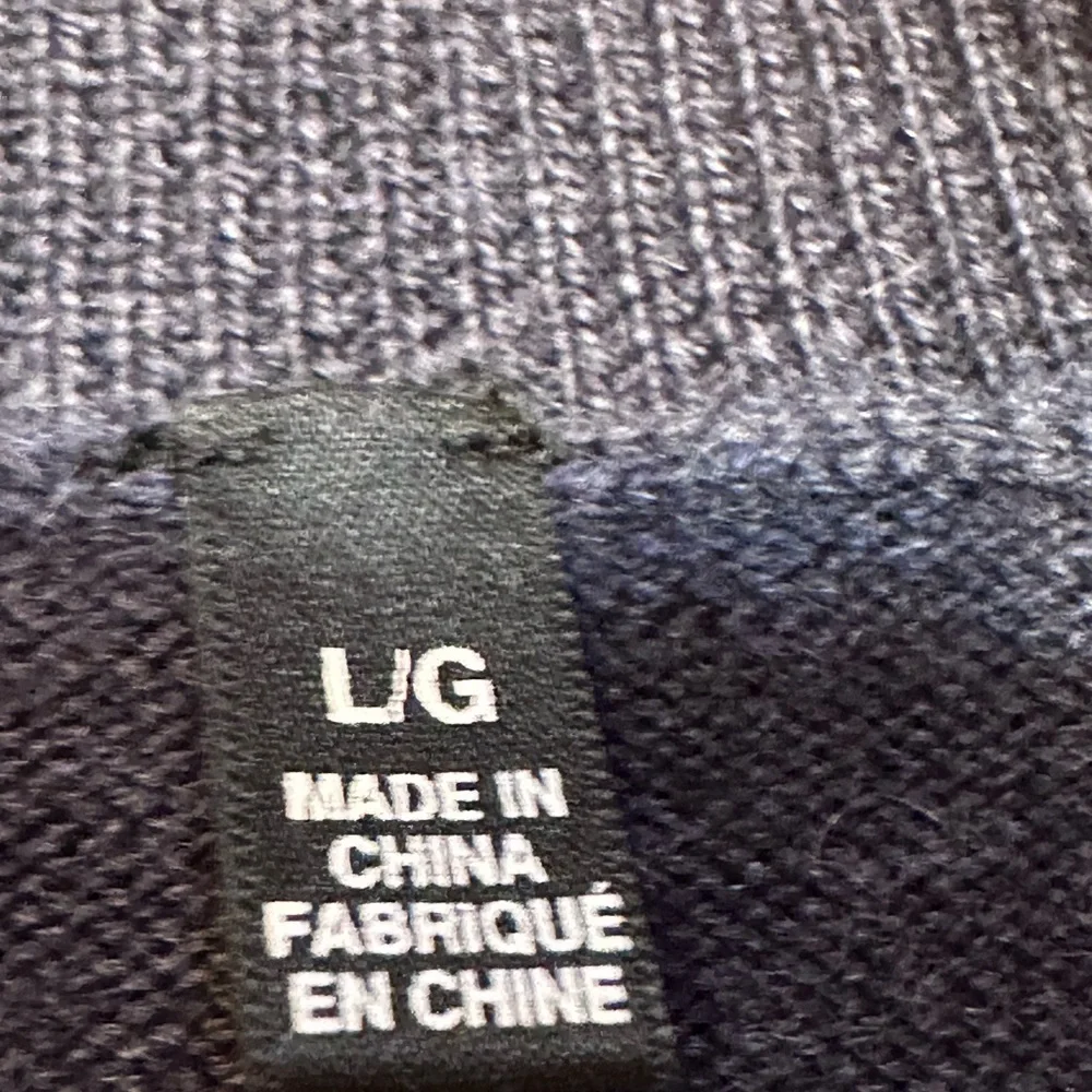 Saks fifth Avenue Black men’s‎ 100% wool sweater sz large navy